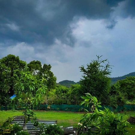 Chaitanya Farms カルジャット エクステリア 写真